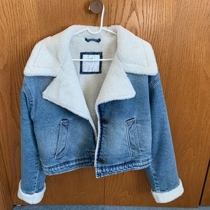 Hollister Denim Sherpa lined jacket